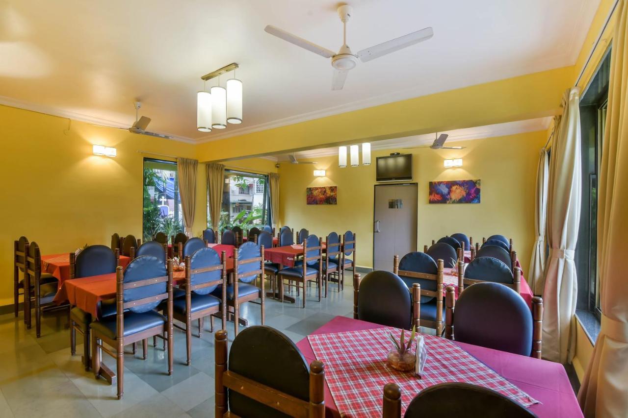Oyo 807 Hotel Gopika International Goa Exteriör bild